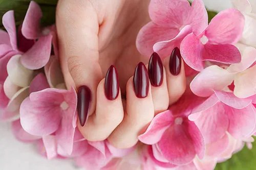 MANICURE