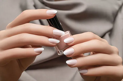 MANICURE